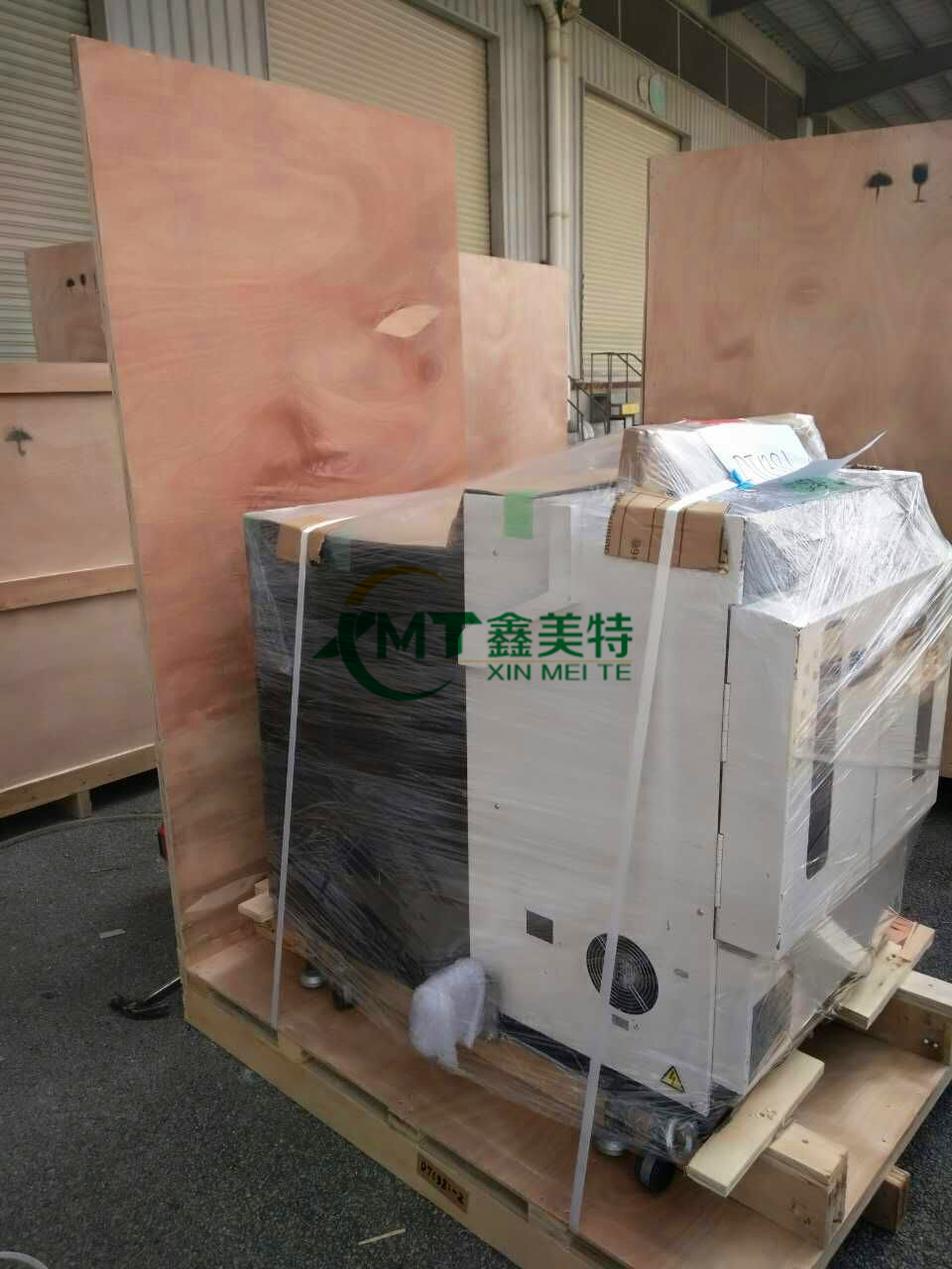 <a href=http://www.xhdianjin.com target=_blank class=infotextkey>ľb</a>